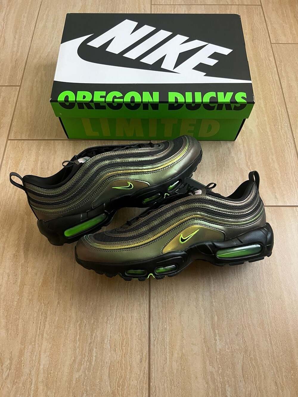 Nike Air Max 95/97 University of Oregon Ducks of a Feather Storm PE Size 12